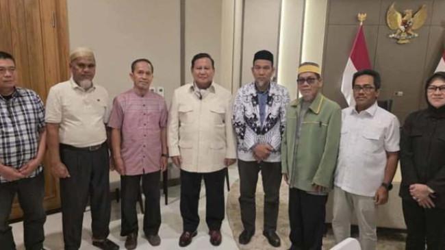 Kisah Guru Rasnal-Abdul Muis, Dipecat hingga Dipenjara, Bangga Bertemu & Dapat Rehabilitasi Prabowo