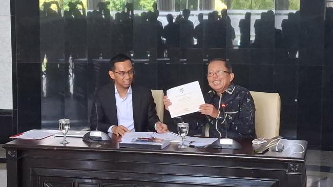 Dituding Ijazah Palsu, Arsul Sani: Tabayyun Dulu, Jangan Emosi