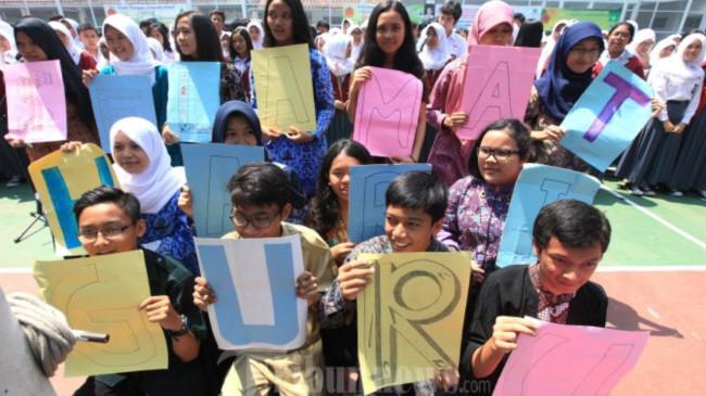 30 Contoh Surat Hari Guru Nasional 2025 yang Penuh Makna dan Menyentuh Hati