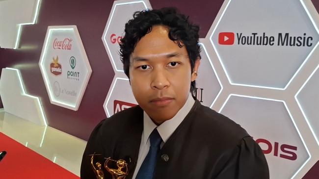 Hindia Raih AMI Awards Kategori Album Terbaik, Singgung Ibu Korban Tragedi 1998 di Hadapan Fadli Zon