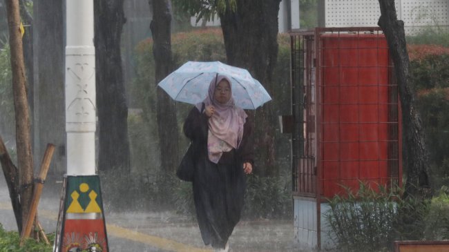 Prakiraan Cuaca Kota Yogyakarta Selasa, 4 November 2025: Hujan Ringan Guyur Semua Wilayah