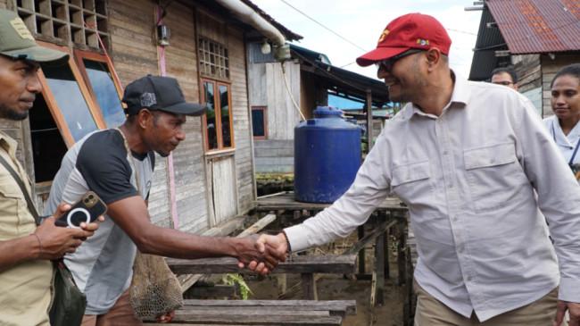 Dirjen Perumahan Perdesaan Tinjau Progres Pembangunan Rumah Swadaya di Sorong, Papua Barat Daya