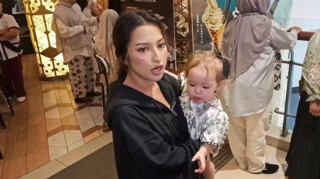 Mantan Pengasuh Kamari Sempat Memohon Tak Dipecat, Jennifer Coppen: Aku Udah Sakit Hati