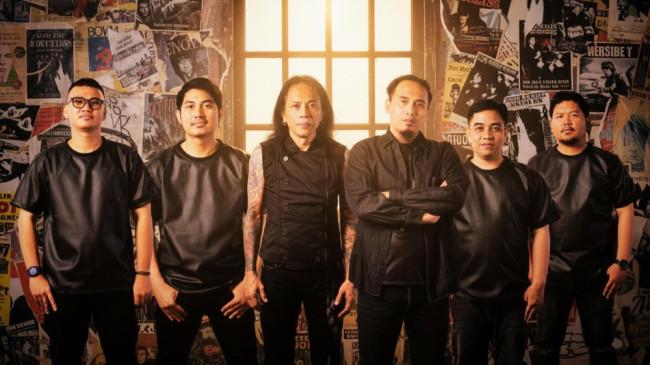 Jikun Gitaris /rif Tak Dengarkan Lagu Lamanya Selama Tiga Bulan Saat Kolaborasi dengan Seven Key