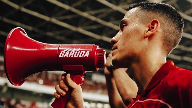 Kluivert Cari Tandem Terbaik Jay Idzes, Ini Sosok Pemain Paling Realistis