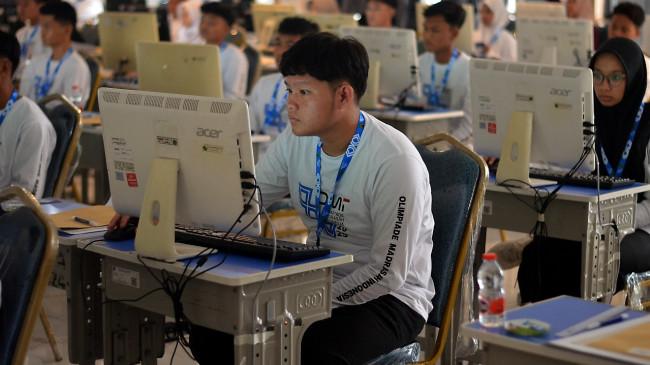 Menag: Kemampuan Sains dan Riset Siswa Madrasah Sudah Sejajar dengan Sekolah Umum