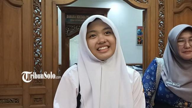 Sosok Siswi SMP di Solo Dapat Beasiswa Pendidikan dari Prabowo, Berawal dari Sketsa Wajah