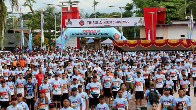 Hari Pahlawan di Papua, TNI Gelar Lari Marathon Angkat Semangat Persatuan
