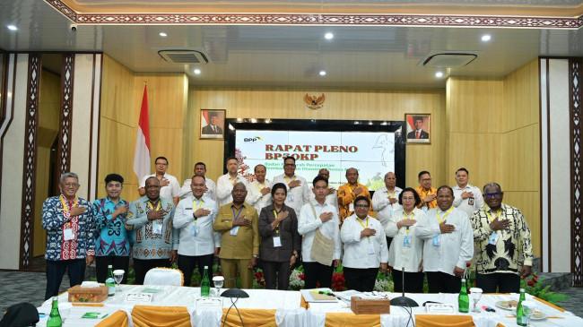 Wamendagri: Pemerintah Serius Percepat Penyaluran Dana Otsus dan Penguatan Kapasitas Daerah Papua