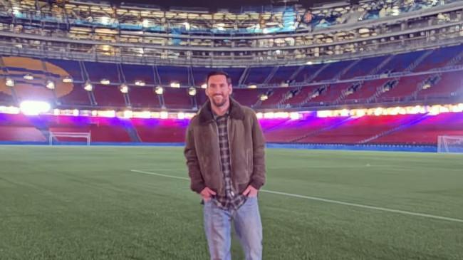Kejutan Messi, Kembali ke Barcelona, Kunjungi Stadion Camp Nou yang Baru