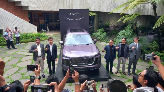 Lepas Umumkan Harga Pre-booking L8 PHEV di Gaikindo Jakarta Auto Week 2025
