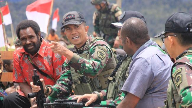 Sosok Letjen TNI Bambang Trisnohadi, Pangkogabwilhan III ke Garis Depan Papua, Bersenjata Lengkap