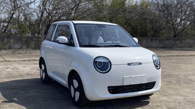 Changan Mendebut di GJAW 2025, Bawa Lumin EV Pesaing Airev