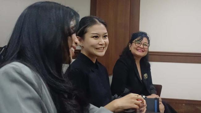 Marissa Anita Meditasi Jelang Sidang Cerai, Mencoba Berdialog dengan Diri Sendiri