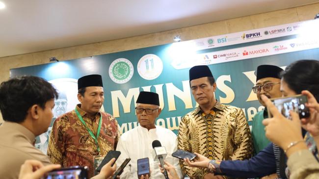 Mentan Amran Dorong Semangat Para Santi untuk Terlibat dalam Pembangunan Pertanian Nasional