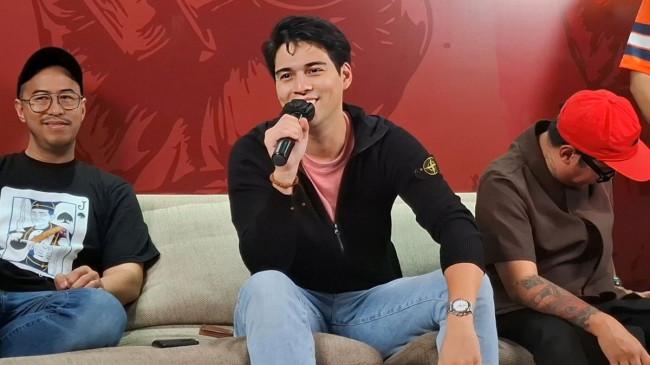 Maxime Bouttier Deg-degan Tampil Bareng Dear9Three di Jakcloth 2025