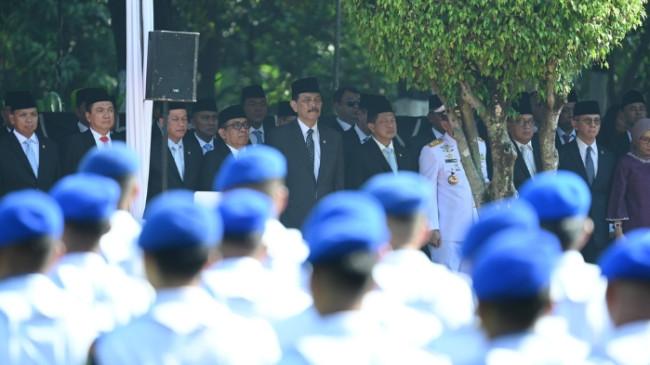 Perdana Dipimpin Presiden Prabowo, Mendagri Tito Karnavian Hadiri Upacara Hari Kesaktian Pancasila