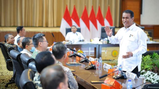 Peternak Ayam Petelur Puji Kepedulian Mentan Amran dalam Jaga Stabilitas Harga Pangan Nasional