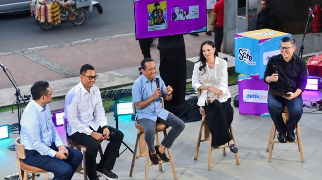 Bahlil Ajak Gen Z Peduli Energi Nasional, Janjikan Beasiswa bagi yang Berprestasi