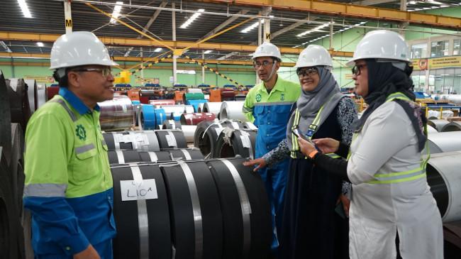 Pengembangan Baja Reflektif Surya sebagai Upaya Pengurangan Emisi Karbon di Sektor Bangunan