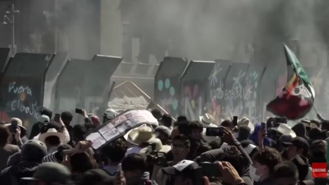 Demonstrasi Gen Z di Meksiko Berujung Ricuh, Protes Berawal dari Pembunuhan Wali Kota Manzo