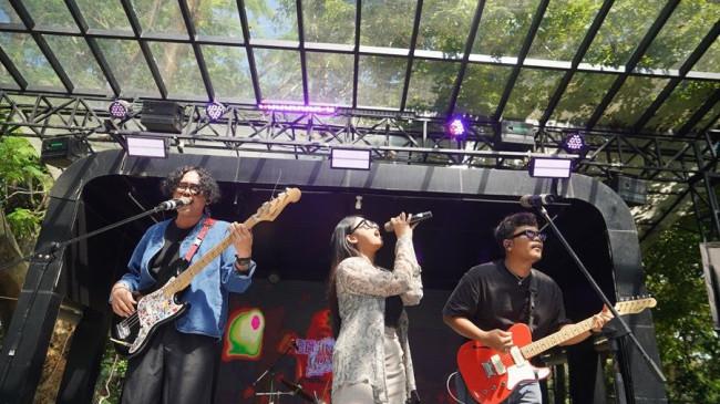 Dari Gang Kecil ke Panggung Besar: Makassar Merayakan Kreativitas Lewat Soundrenaline