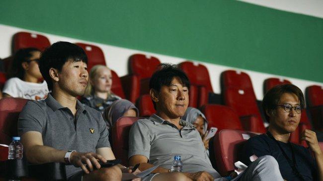 Shin Tae-yong Angkat Topi untuk Perjuangan Nova Arianto dan Timnas U17 Indonesia