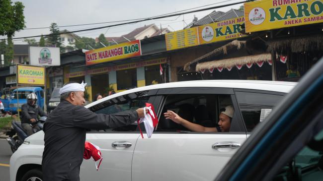Rayakan HUT RI, Warga Bogor Dapat Bendera Merah Putih Gratis dari Pemkab