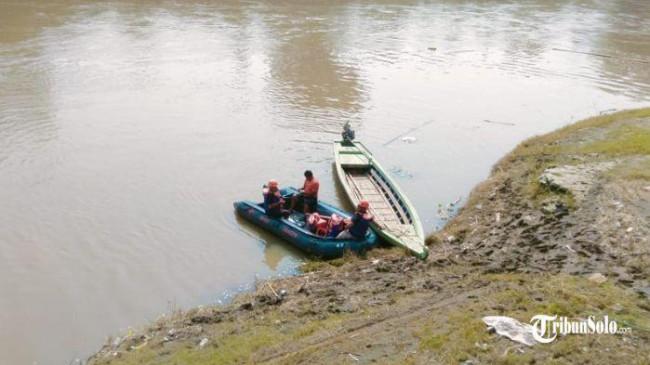 4 Fakta Pemuda di Sragen Tenggelam di Sungai Bengawan Solo, Terakhir Pakai Kaus Hitam