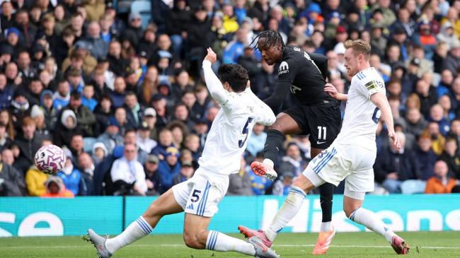Hasil Liga Inggris - Diwarnai Pesan Khusus untuk AC Milan, Spurs Buka Puasa 3 Poin di Kandang Leeds