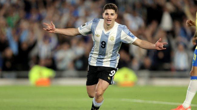 Julian Alvarez, Molina, dan Simeone Dikeluarkan dari Skuad Argentina