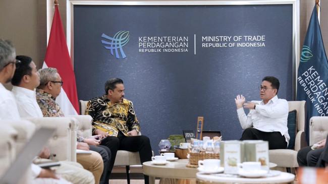 Pertemuan Mendag dan Menteri UMKM Perkuat Sinergi untuk Daya Saing UMKM