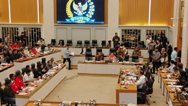 Di Hadapan Petani, Pimpinan DPR Tegas Bakal Dorong Pemerintah Bentuk Badan Nasional Reforma Agraria