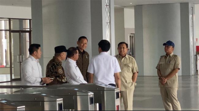 Prabowo Resmikan Stasiun Tanah Abang Baru, Pemerintah Siapkan Rp 5 Triliun Tambahan Gerbong KRL