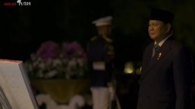 Prabowo Pimpin Renungan Suci Hari Pahlawan di TMP Kalibata: Jangan Melupakan Jasa Pahlawan Bangsa