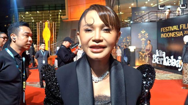 Rossa Bahagia Dikenal Ratu OST, Janji Tak Akan Berhenti Isi Suara untuk Film Indonesia