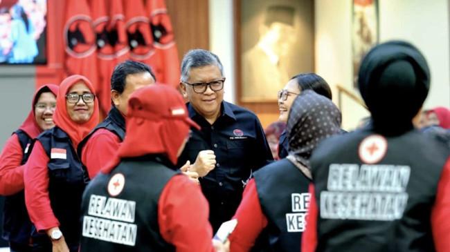 Hasto PDIP Sebut Kehadiran Relawan Kesehatan di Daerah Terpencil dan Kepulauan Sangat Penting