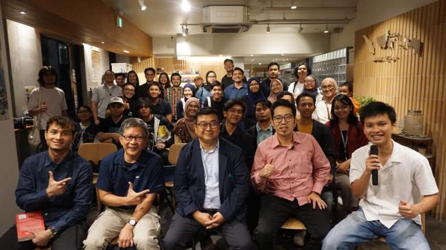 Rocky Gerung: Etikabilitas Adalah Fondasi Moral Seorang Pemimpin
