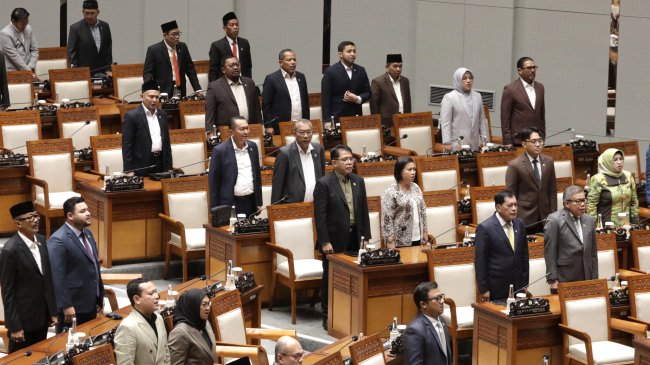 UU MD3 Digugat Agar Rakyat Bisa Pecat Anggota DPR, Formappi Bilang Sangat Masuk Akal