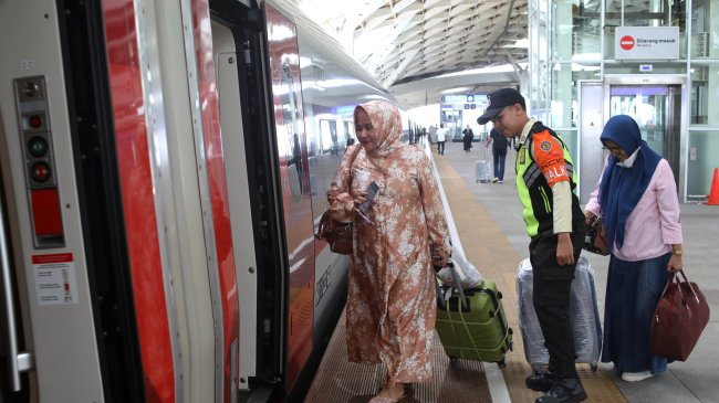 KAI Tak Sanggup Tanggung Utang Whoosh, Agus Pambagio Minta Pemerintah Bertindak
