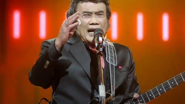Banyak Orang Saling Bully, Rhoma Irama Ajak Tebar Kebaikan Lewat Senyuman di Single Terbaru 