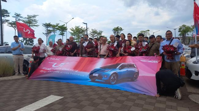 Tepati Janji, GAC Indonesia Serah Terima 200 Unit Aion UT ke Pembeli Pertama