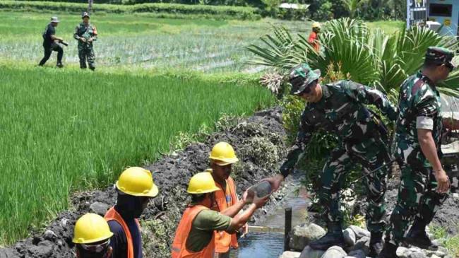 Membangun Irigasi, Mengalirkan Harapan di Lebakharjo Kabupaten Malang