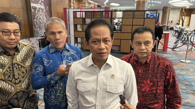 Pemerintah Larang Masyarakat Bakar Sampah Gunakan Tungku Bakar Tradisional, Harus Pakai Insinerator