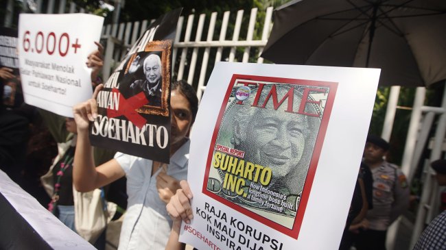 Menyorot Rencana Pemberian Gelar Pahlawan Nasional untuk Soeharto dan Gus Dur