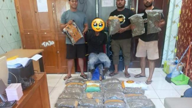 WNA PNG Bawa 2 Tas Rinjani Ditangkap di Papua, Ternyata Isinya 22 Kg Ganja