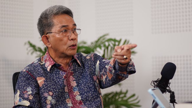 Yusron Ihza Mahendra: Novel Ini Saya Tulis Bukan untuk Membangkitkan Mereka dari Kuburnya