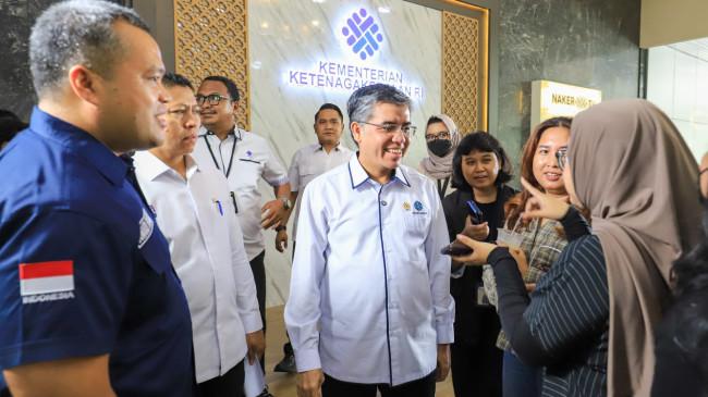 Kemnaker Dorong Keterlibatan Perusahaan, Target 100 Ribu Lowongan di Program Magang Nasional