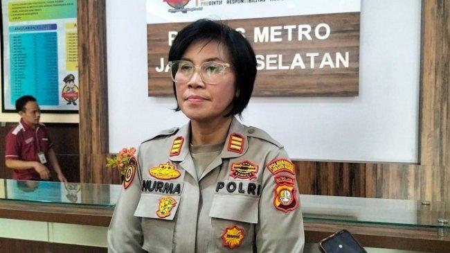 Viral Pria Diduga Maling Ponsel Tercebur ke Dalam Kali Jagakarsa, Polisi Ungkap Fakta