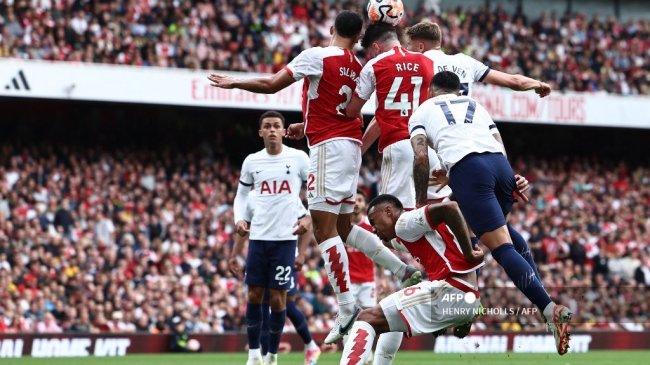 Jadwal Liga Inggris Pekan Ini: Derby London Utara Arsenal vs Tottenham Untungkan Manchester City